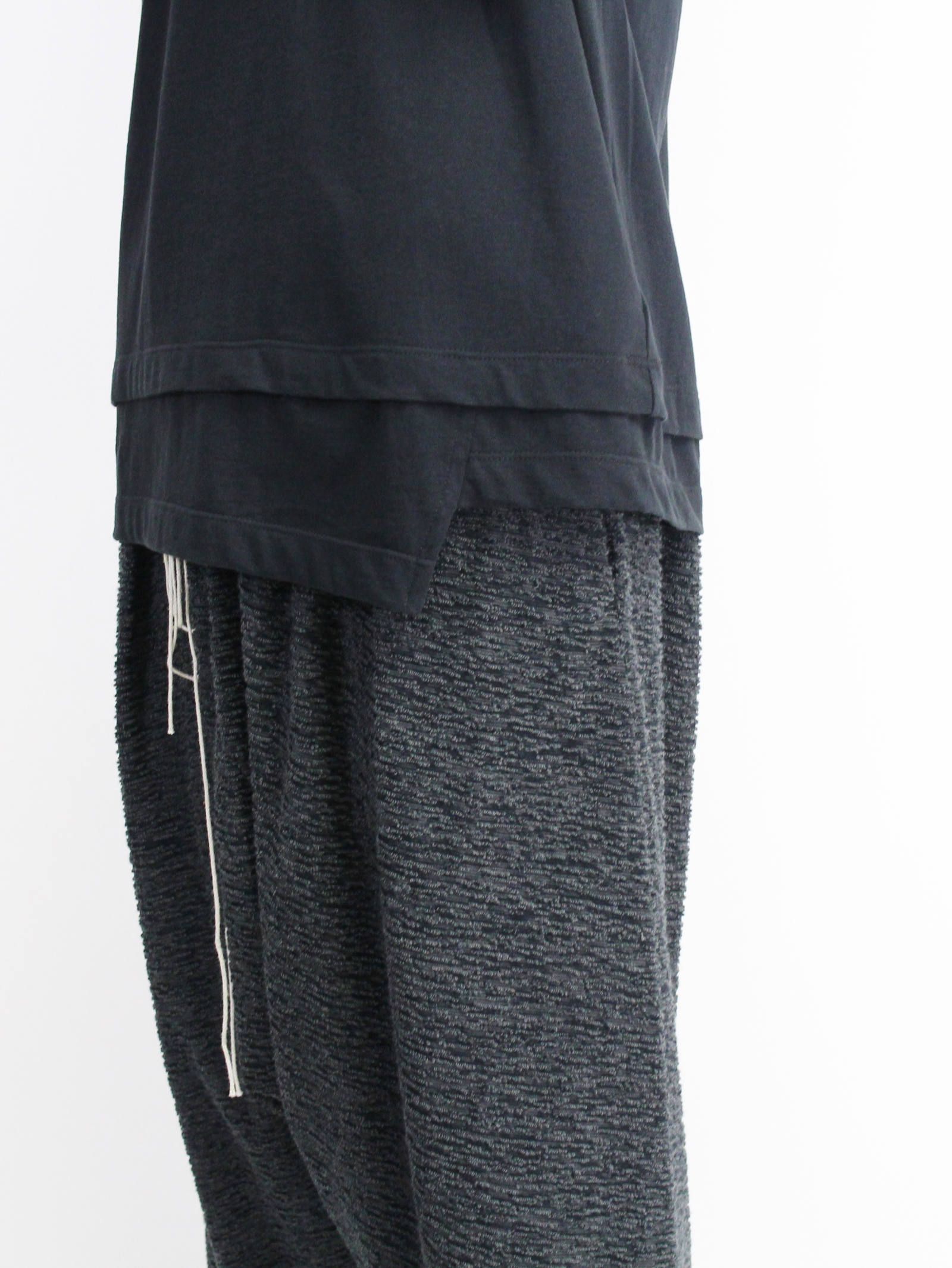《残り一点》40/-天竺裾レイヤード風カットソー - BLACK