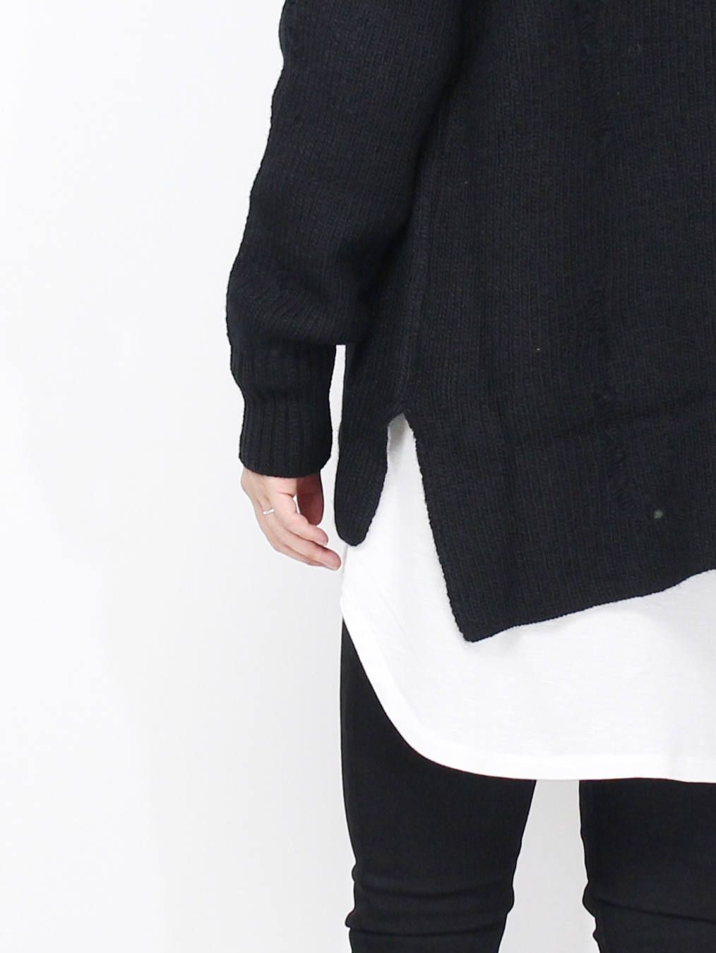 JULIUS - ダメージニット - WOOL ROVING STRAIGHT YARN | ADDICT WEB SHOP