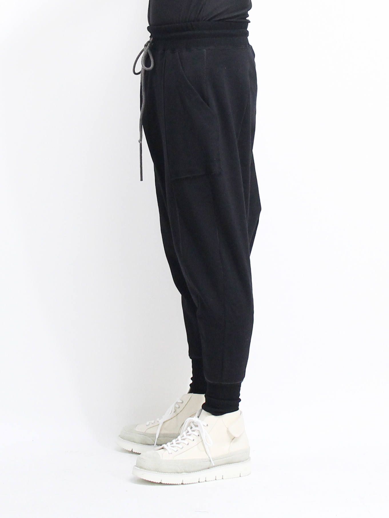 裏毛サルエルパンツ