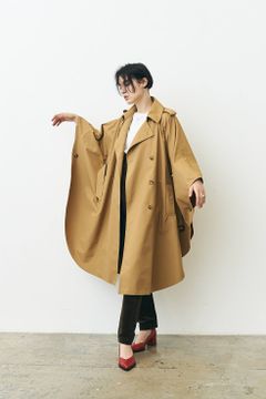 トレンチケープコート