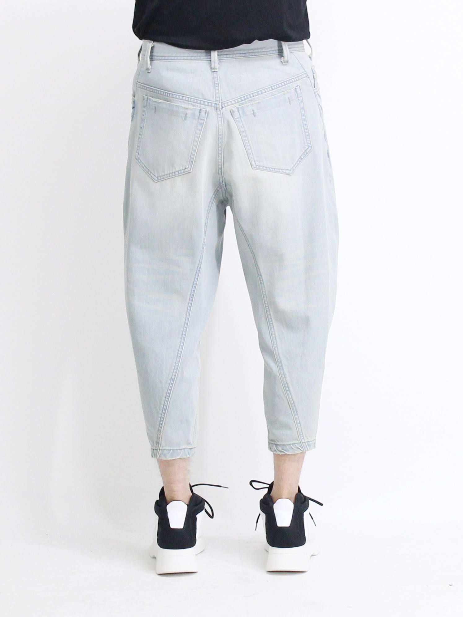 JULIUS - クロップドデニムパンツ - DENIM PANTS | ADDICT WEB SHOP