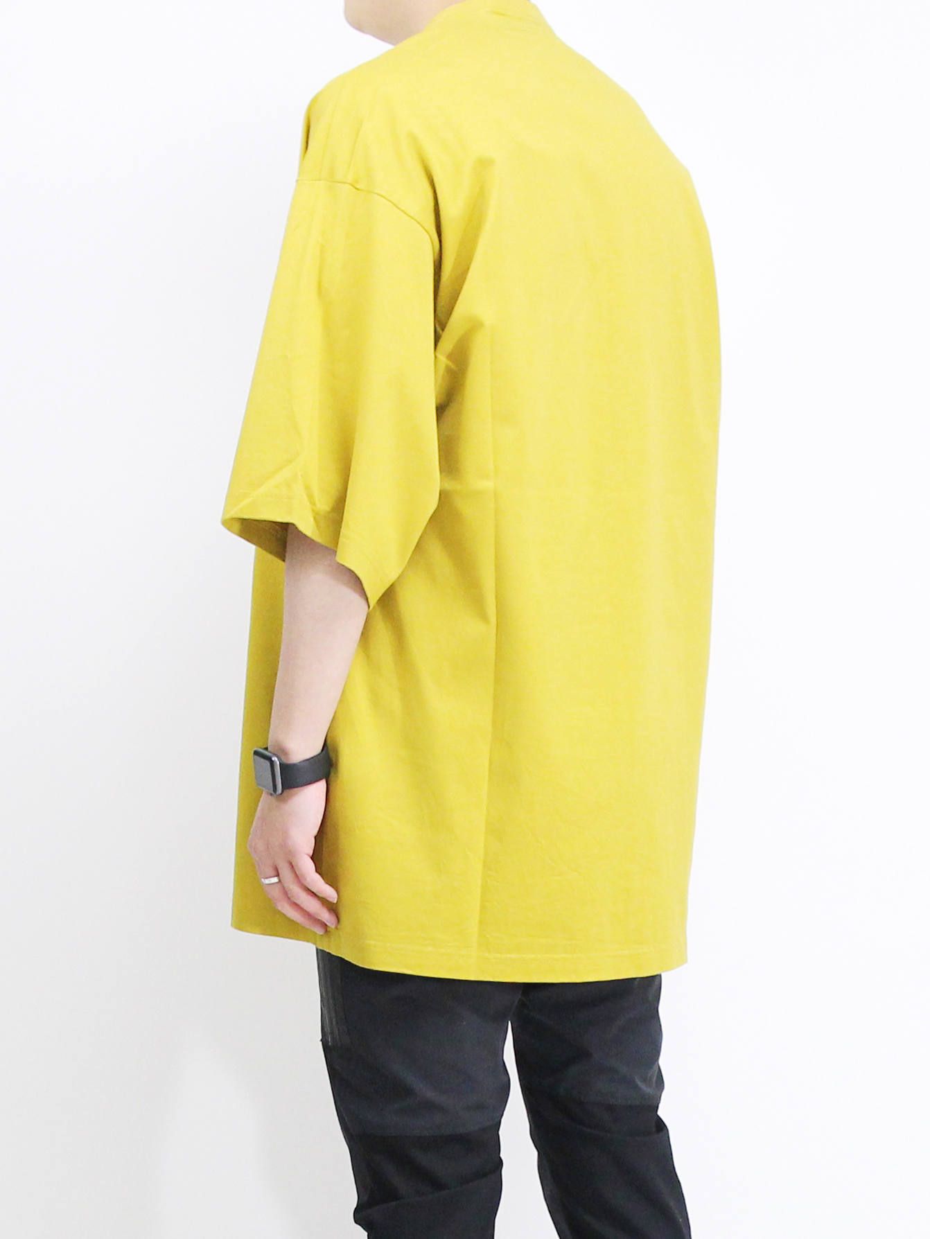 ニルズビッグTシャツ -  NIL BIG T-SHIRT - MUSTARD