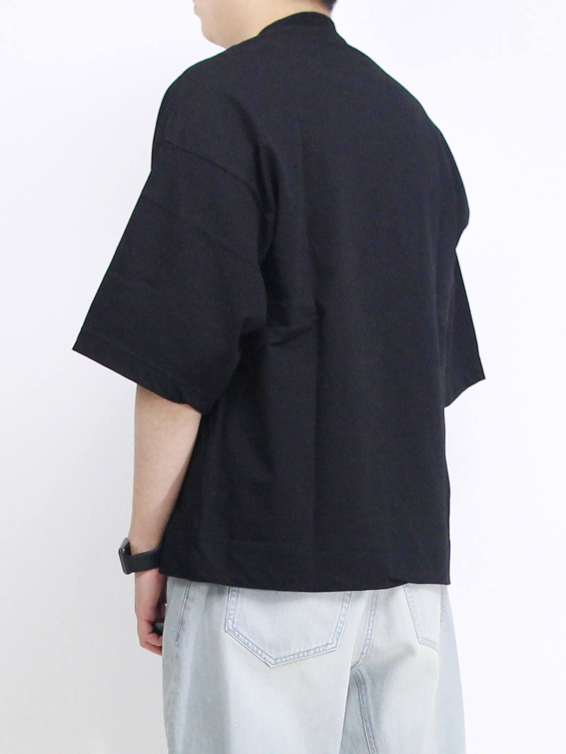 JULIUS - プリントTシャツ - PRINT T-SHIRT - BLACK 657CPM12