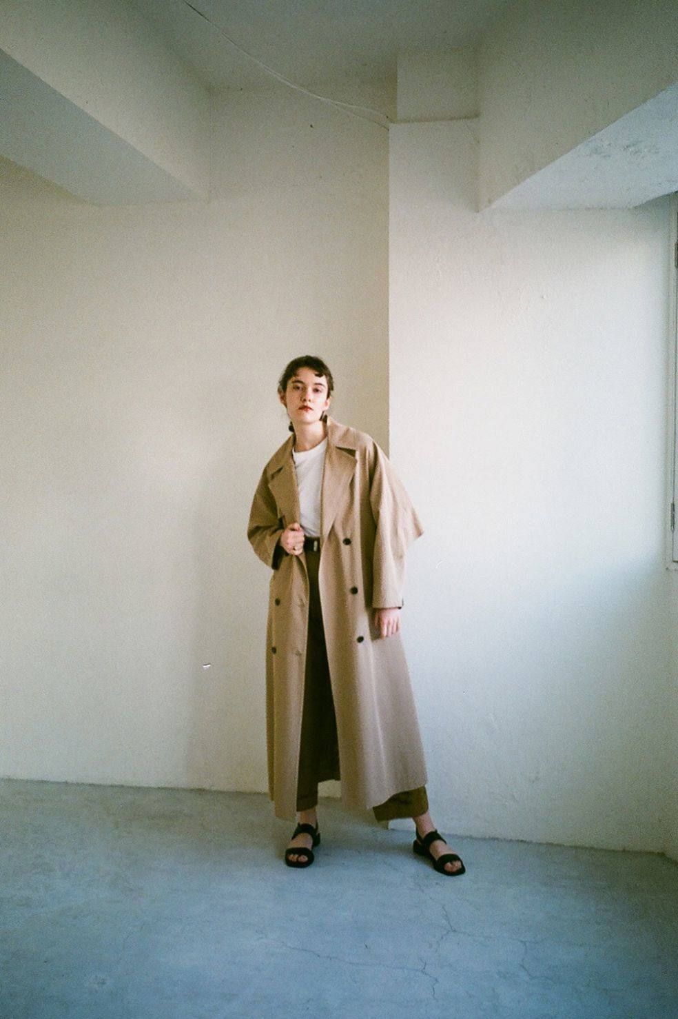 CLANE - バックフリルトレンチコート - BACK FRILL TRENCH COAT BEIGE