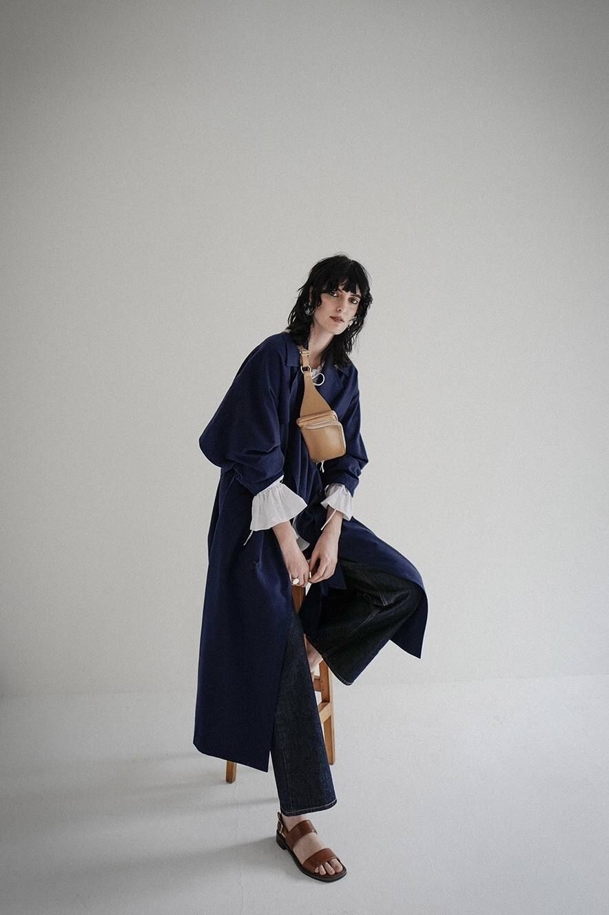 CLANE - バックフリルトレンチコート - BACK FRILL TRENCH COAT NAVY