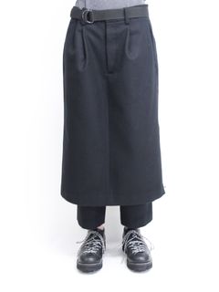 メルトンスカートパンツ