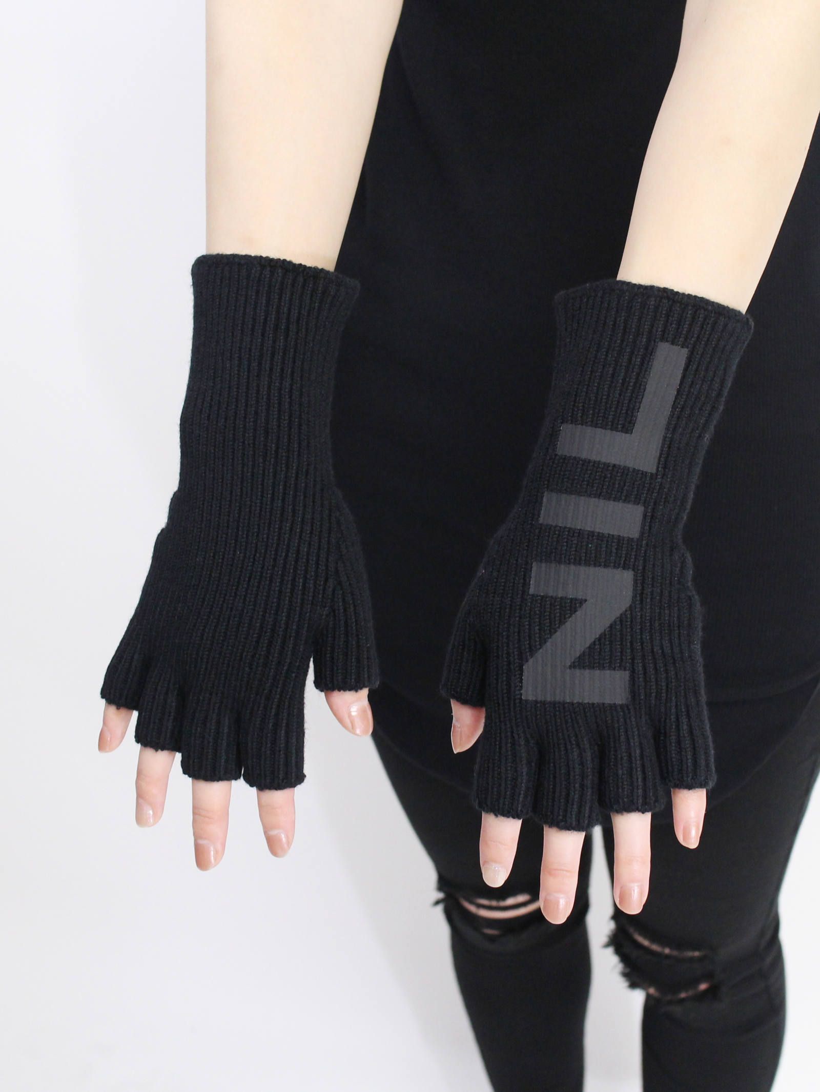 NILoS ニルズ　手袋(グローブ) NILoS - ニルズロゴグローブ - NIL GLOVE | ADDICT WEB SHOP