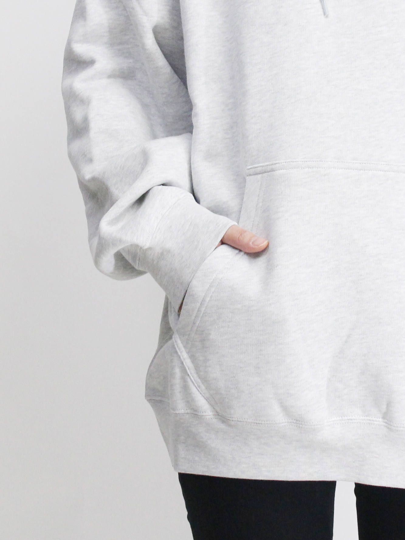 ロゴプリントフーディ - LOGO PRINT HOODY