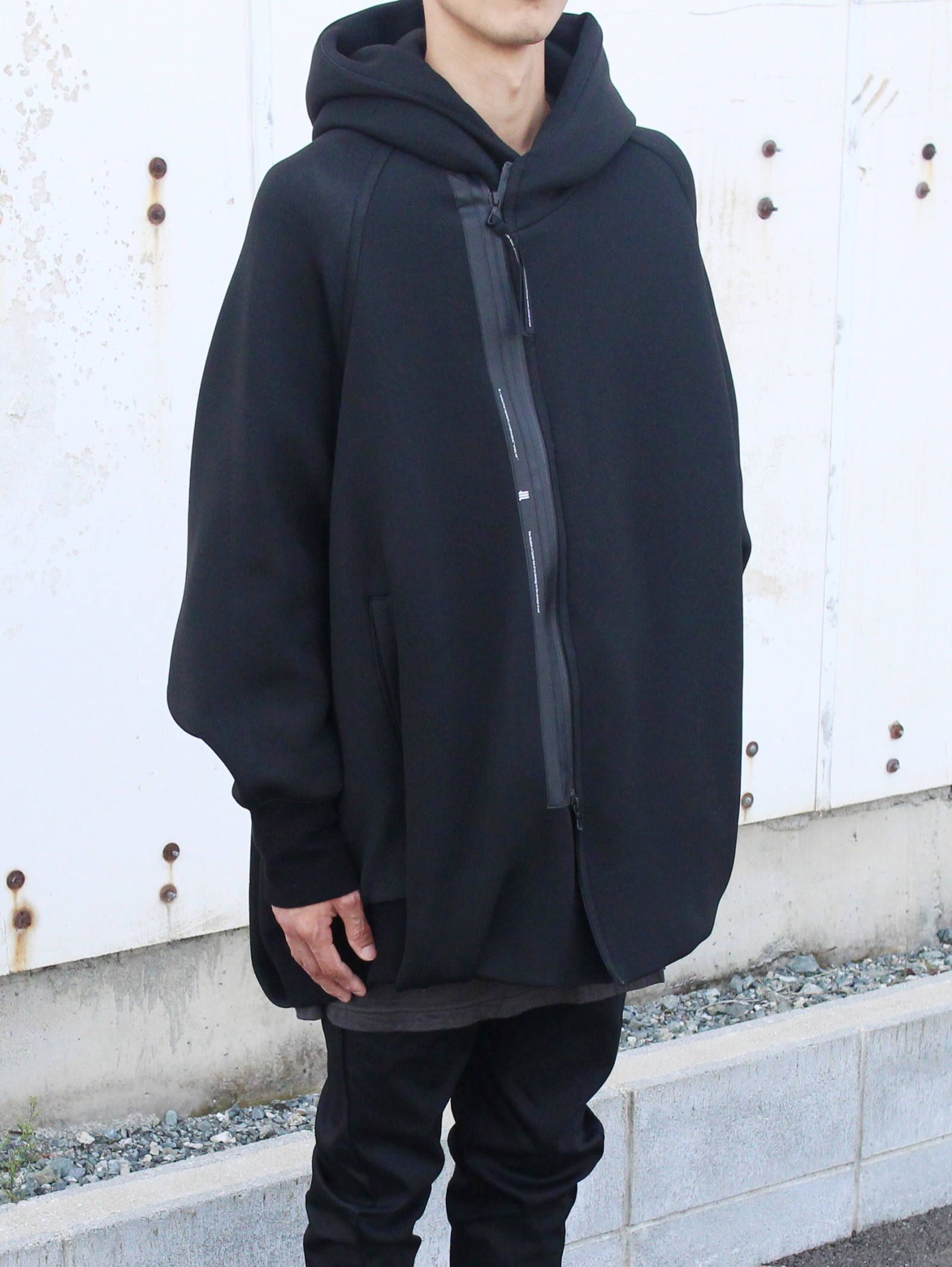 在庫残り1点】 NILoS - OVERTUCK HOODED JACKET | ADDICT WEB SHOP