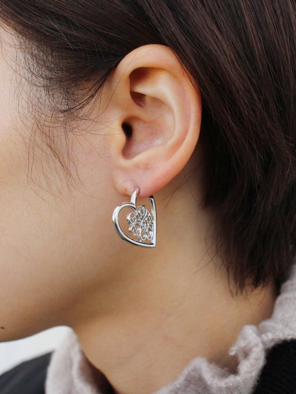 CAREERING ×GIRLS DON’T CRY 【コラボハートピアス - GDC002】数量限定で再入荷‼
