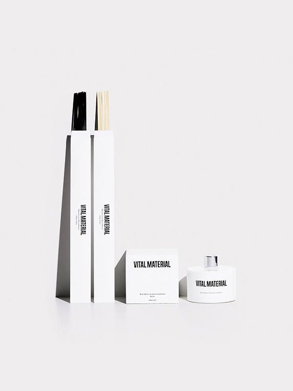 【GINGER掲載商品】 VITAL MATERIAL - リードディフューザー 250ml | ADDICT WEB SHOP お香