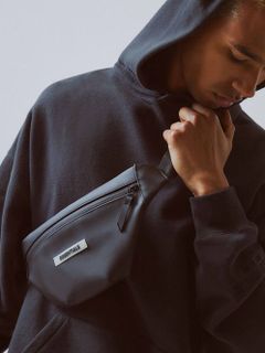 防水ウエストバッグ - Waterproof Sling Bag