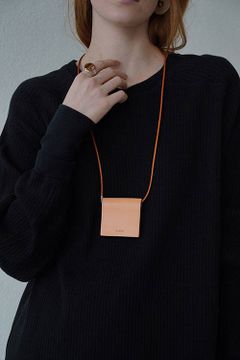 ミラー付きネックレス -  SMALL MIRROR LEATHER NECKLACE