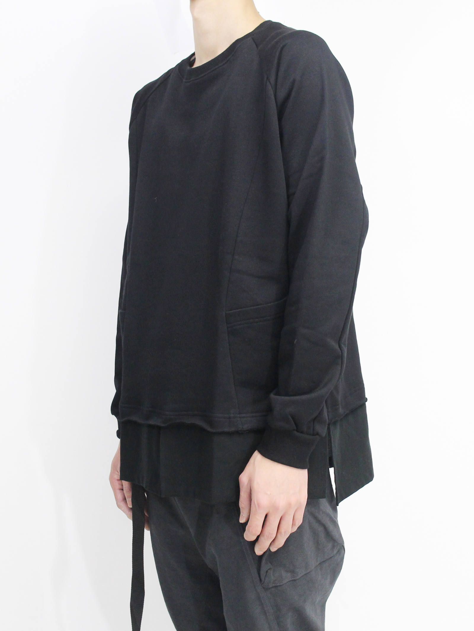 レイヤードデザイン裏毛プルオーバー - BLACK