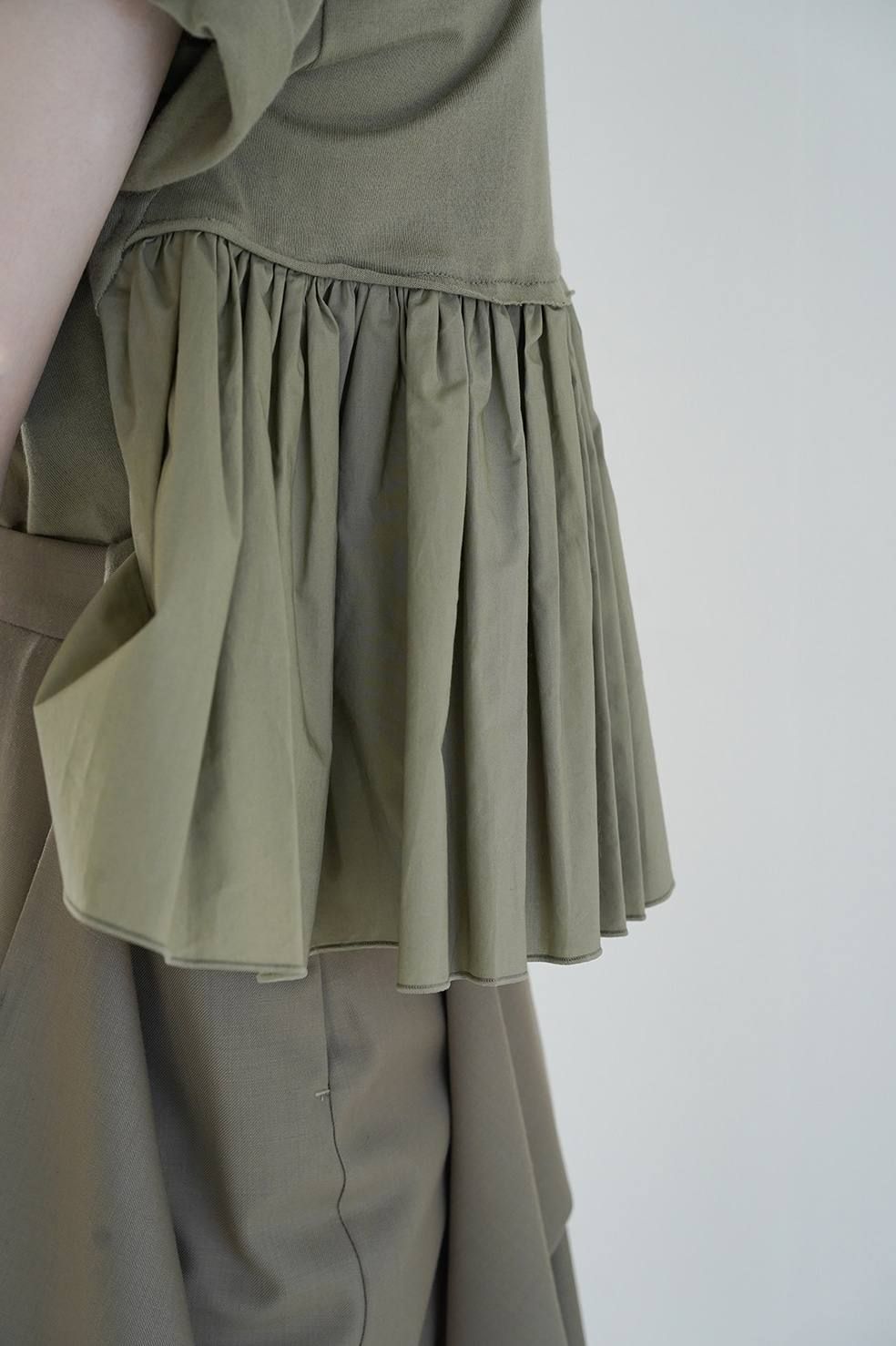 クラネ正規品❗️新品紙⭐️COTTON CREPE BACK FRILL SHIRT