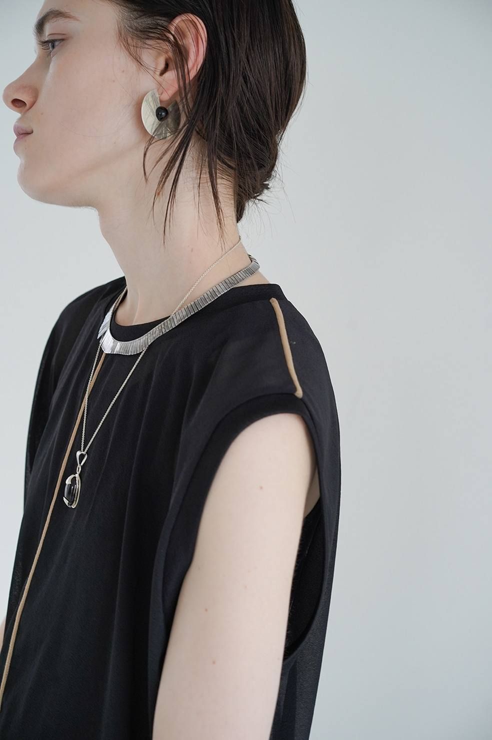 ノースリーブトップス - COLOR LINE SHEER NO SLEEVE TOPS
