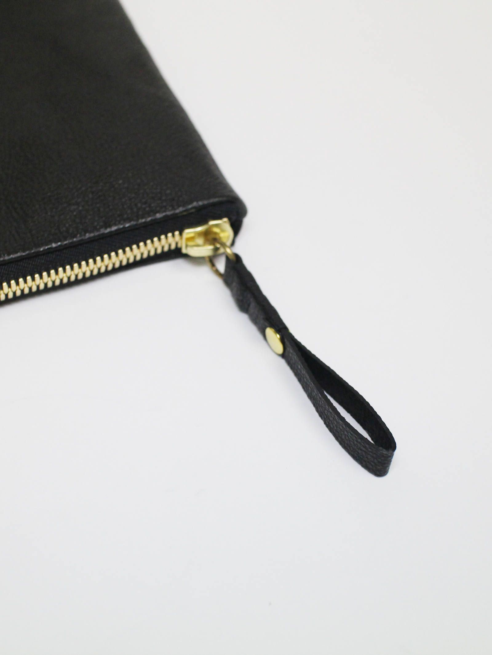 漆塗り クラッチバッグ - 4handle file BLACK
