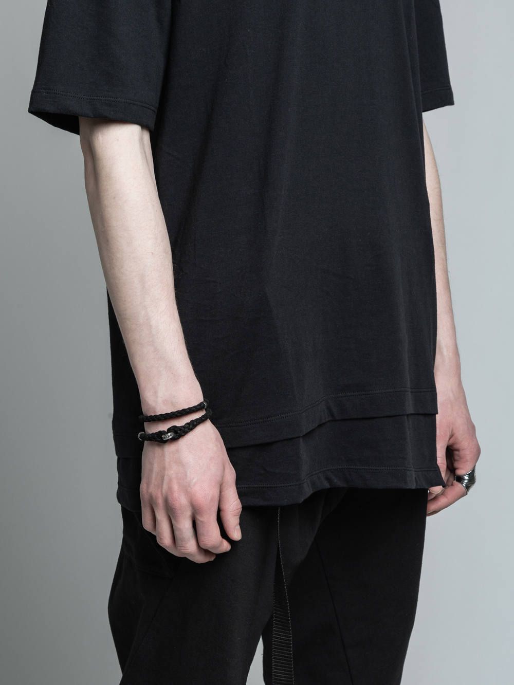 コーデュラナイロン切り替えTシャツ - BLACK