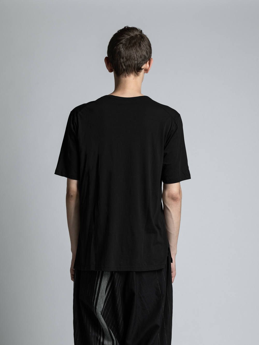 コットンカシミア半袖Tシャツ - BLACK