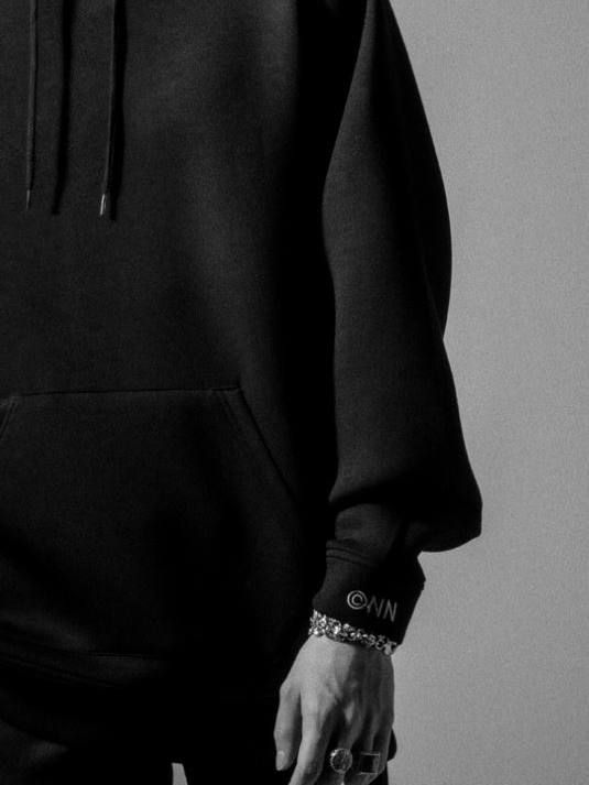 刺繍ロゴフーディ - EMBROIDERY LOGO HOODIE- BLACK