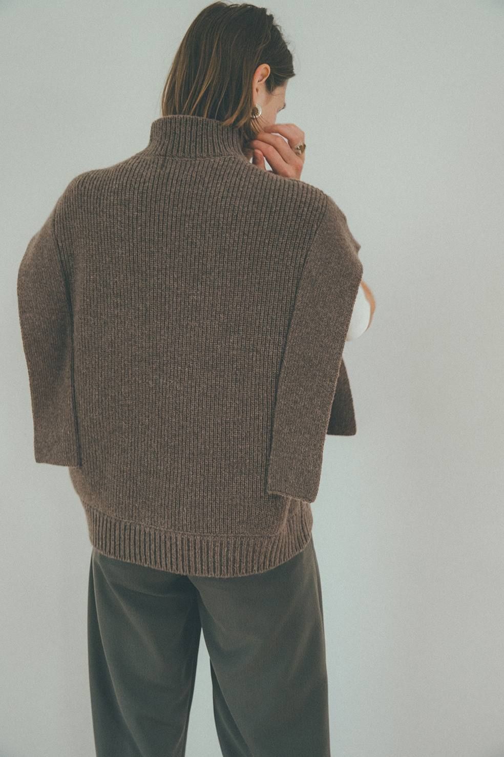 CLANE - SQUARE SLEEVE KNIT VEST - BEIGE | ADDICT WEB SHOP