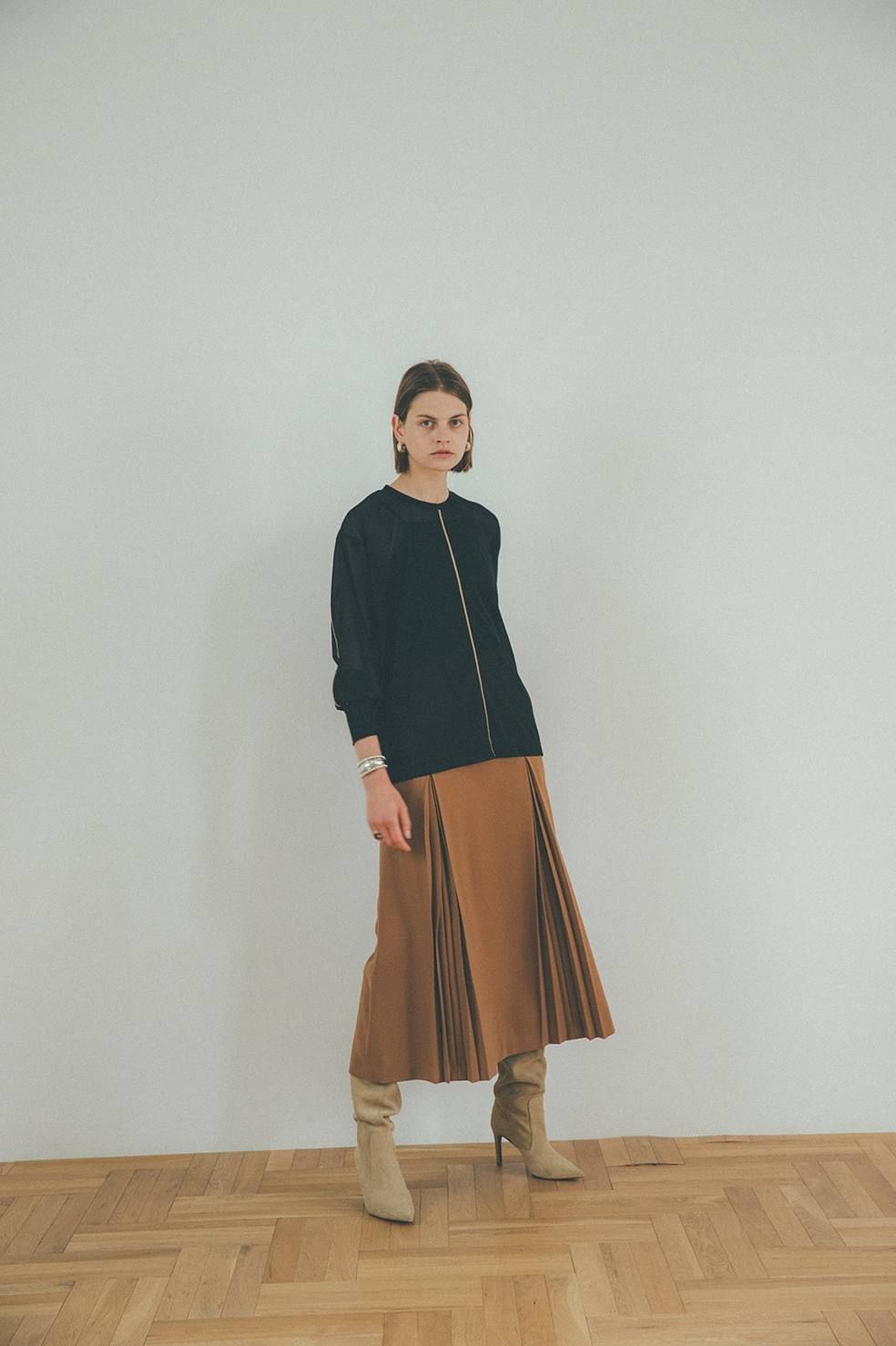 COLOR LINE SHEER LONG SLEEVE TOPS - BLACK
