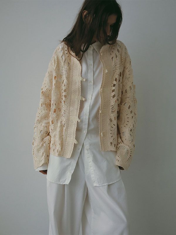 エンブロイダリーニットジャケット (IVORY)