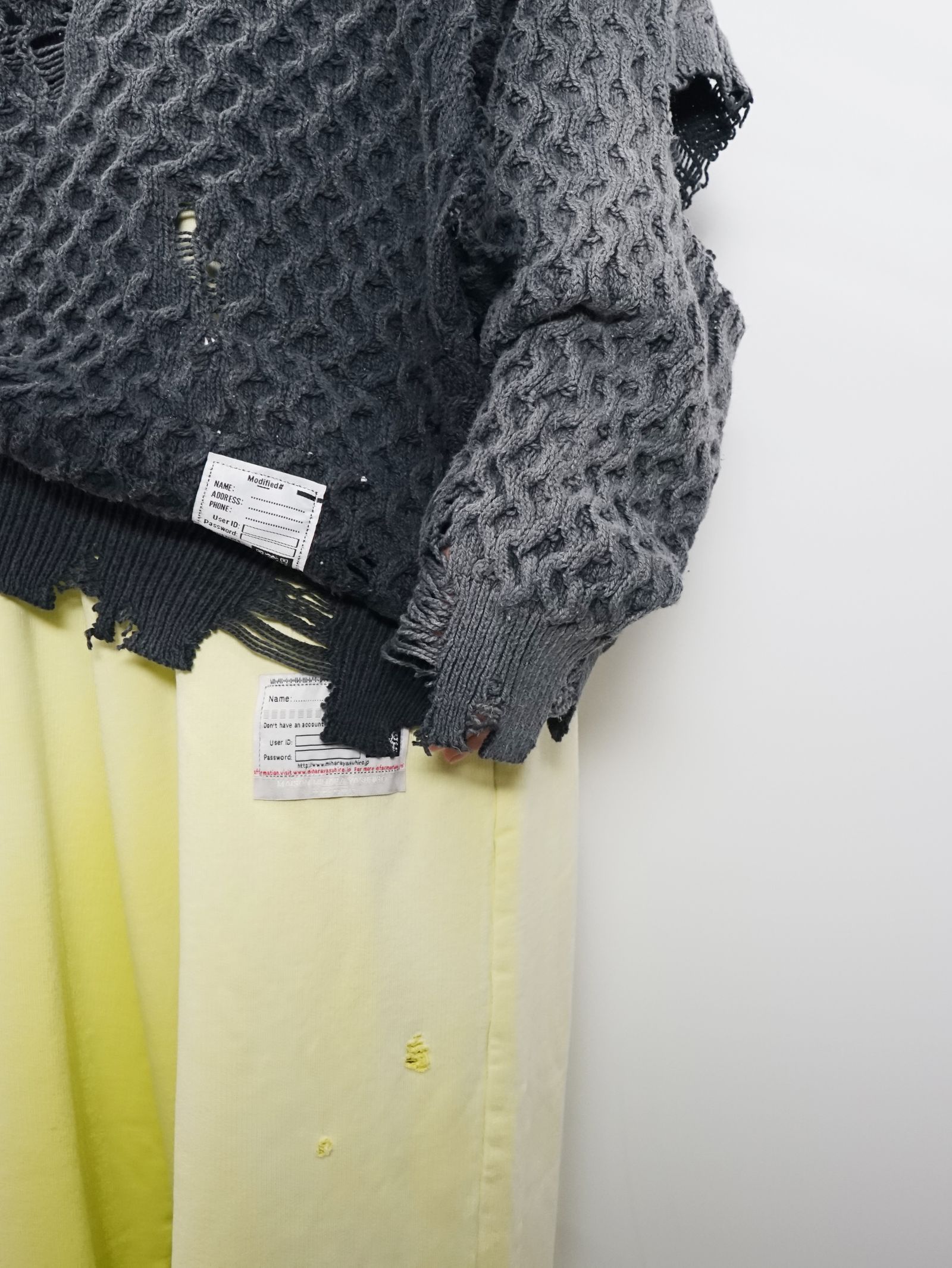 ミハラヤスヒロ　サンフェイデッドニットセーター　イエロー Maison MIHARA YASUHIRO ONLINE STORE（メゾンミハラヤスヒロ
