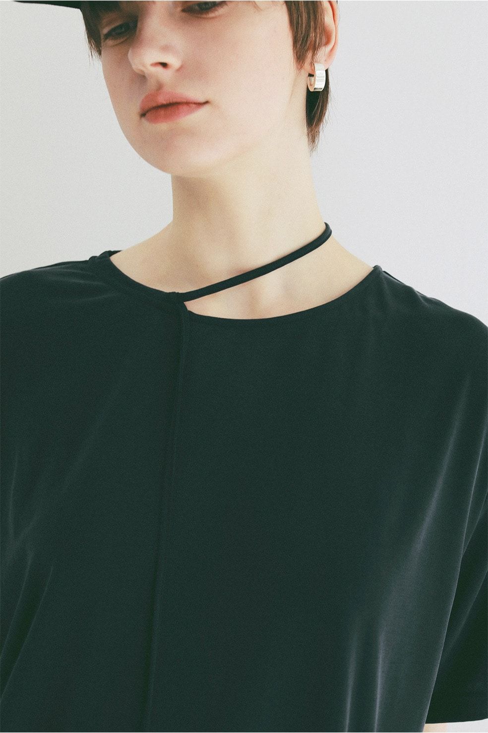 コードカットソー - DROOP THIN CODE SOFT TOPS (BLACK)