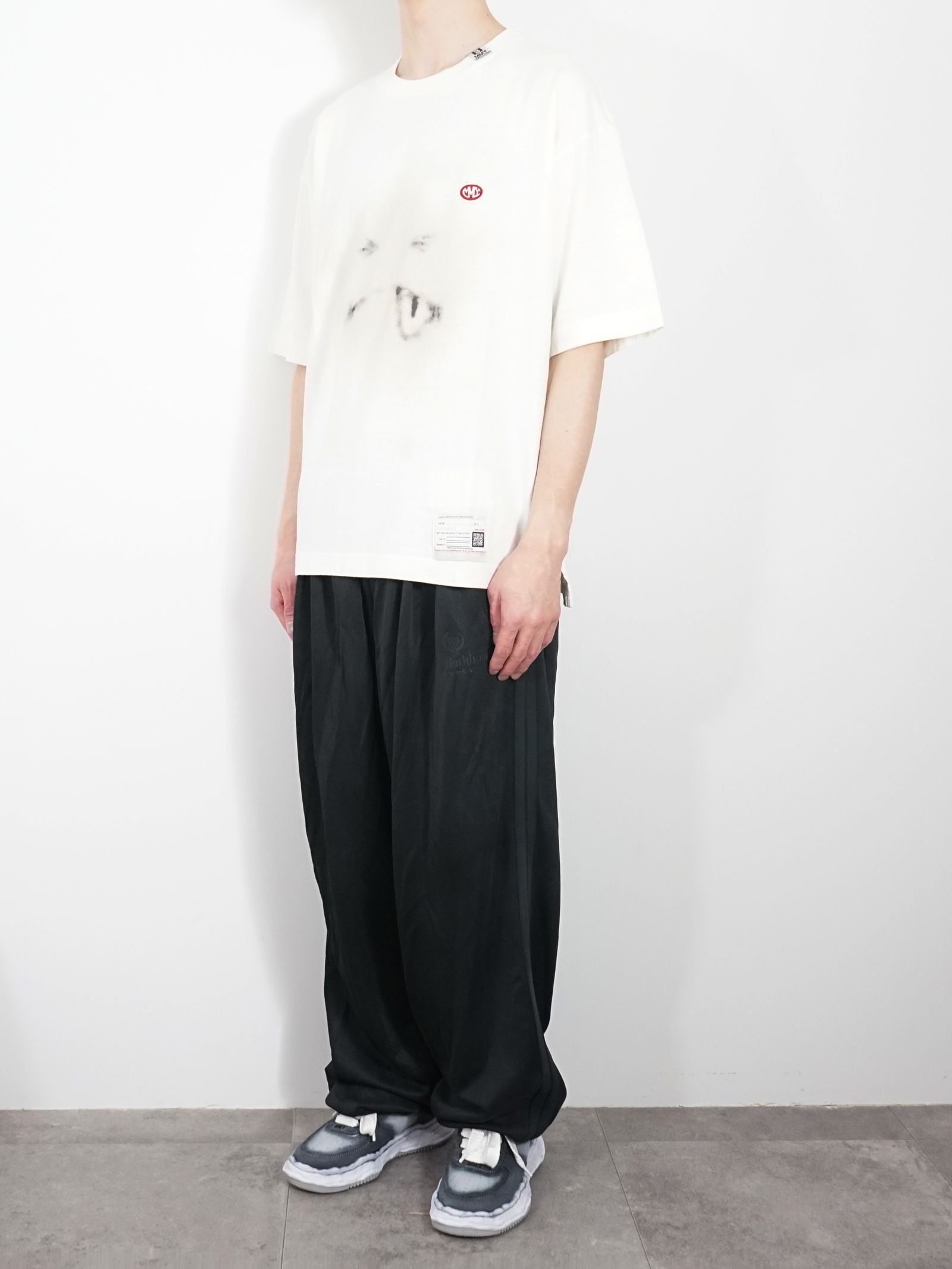 すぐ届く ミハラヤスヒロ Tシャツ スマイリーフェイス プリント MIHARAYASUHIRO/ミハラヤスヒロ】SMILY FACE PRINTED TEE 2