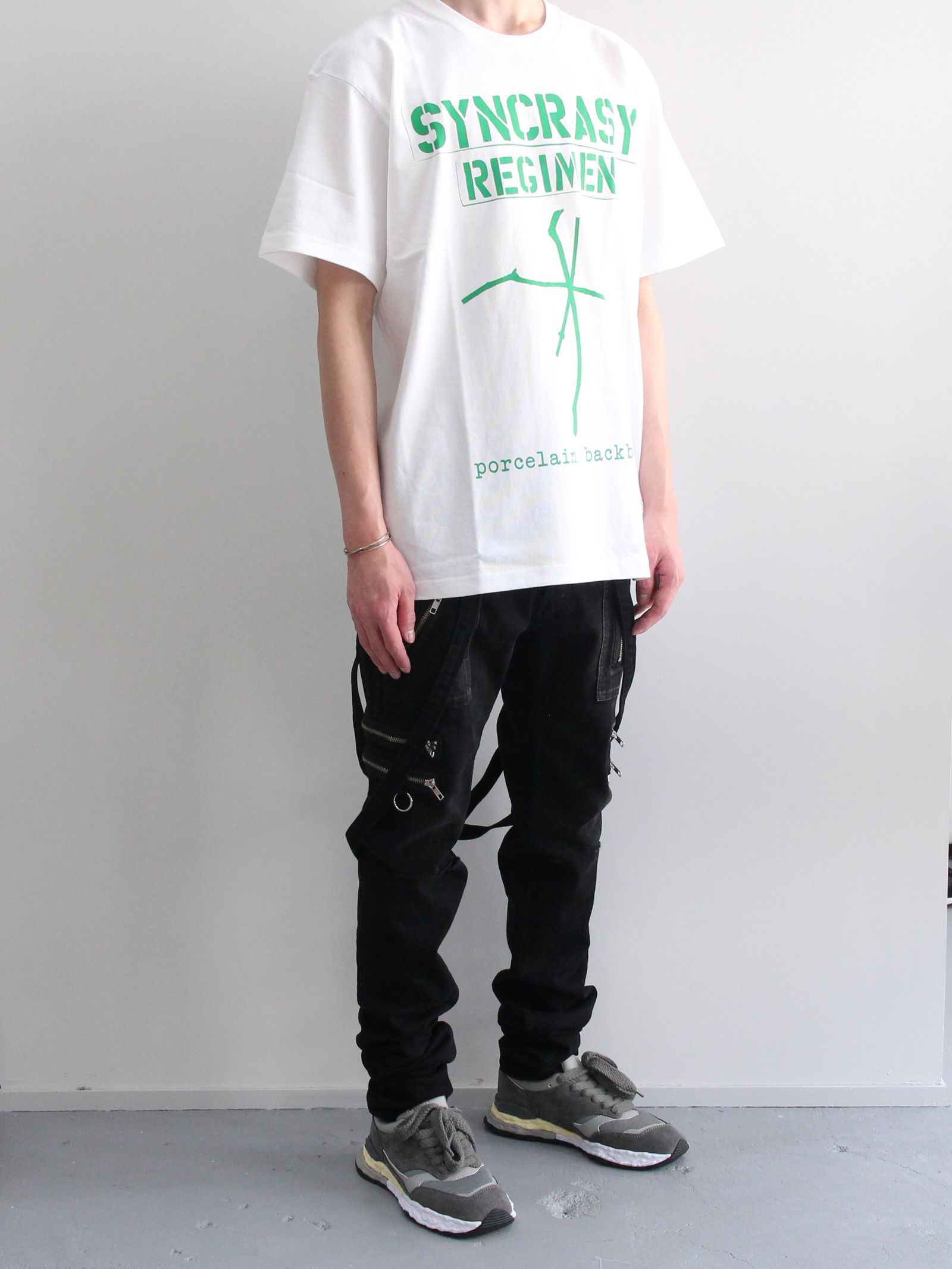 プリントTシャツ  - "TEE - COLLABORATION WITH TOM TOSSEYN "