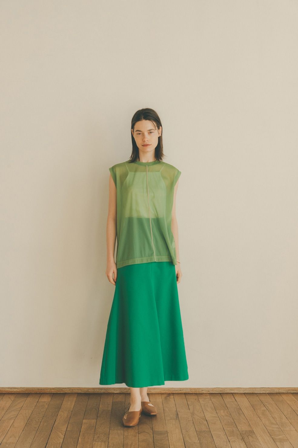 CLANE LINE SHEER N/S TOPS  GREEN