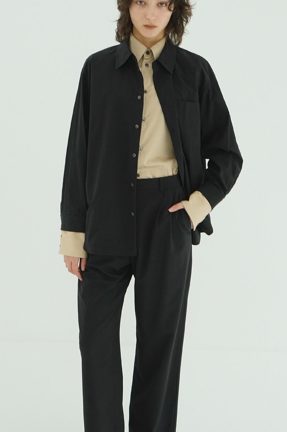 【26SS】 ベーシックタックパンツ -  BASIC TUCK PANTS (BLACK)