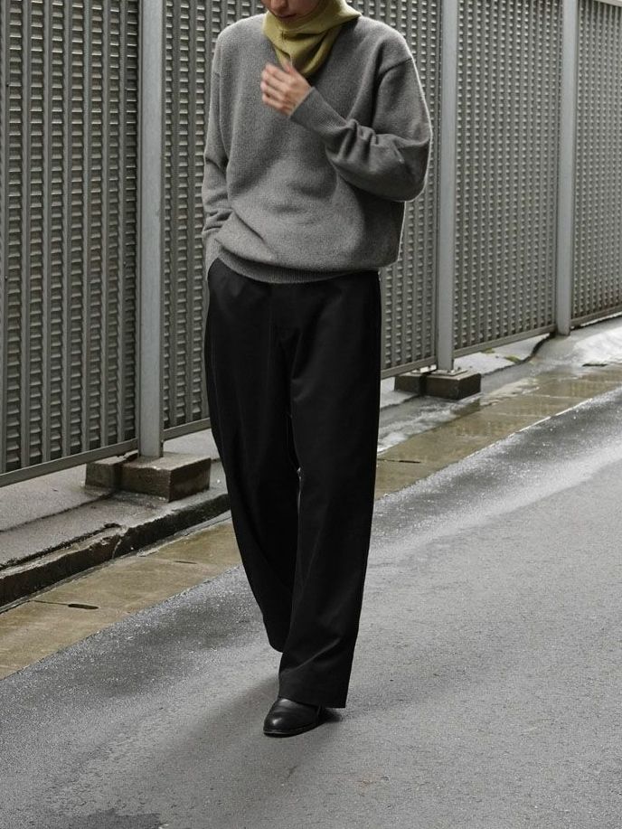 ノータック チノ パンツ / トラウザーズ - NO TUCK WIDE CHINO TROUSERS - BLACK