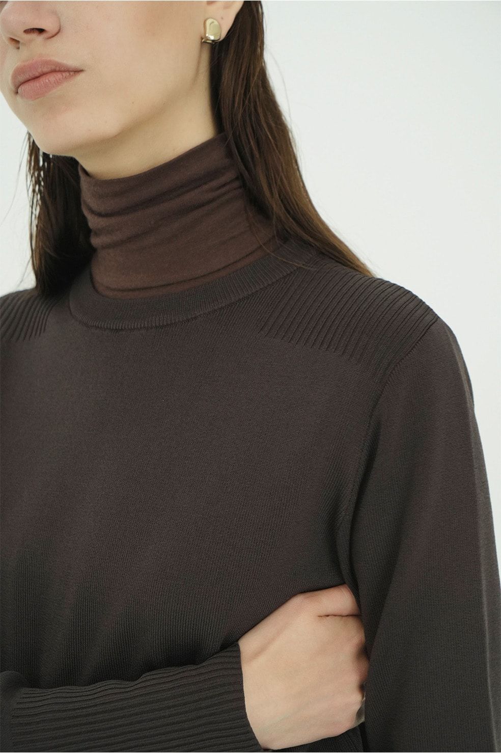 【26AW】ベーシックコンパクトニットトップス - BASIC COMPACT KNIT TOPS (BROWN)