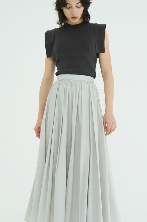 【26SS】 スクエアスリーブニットトップス - SQUARE SLEEVE KNIT TOPS (CHARCOAL GRAY)