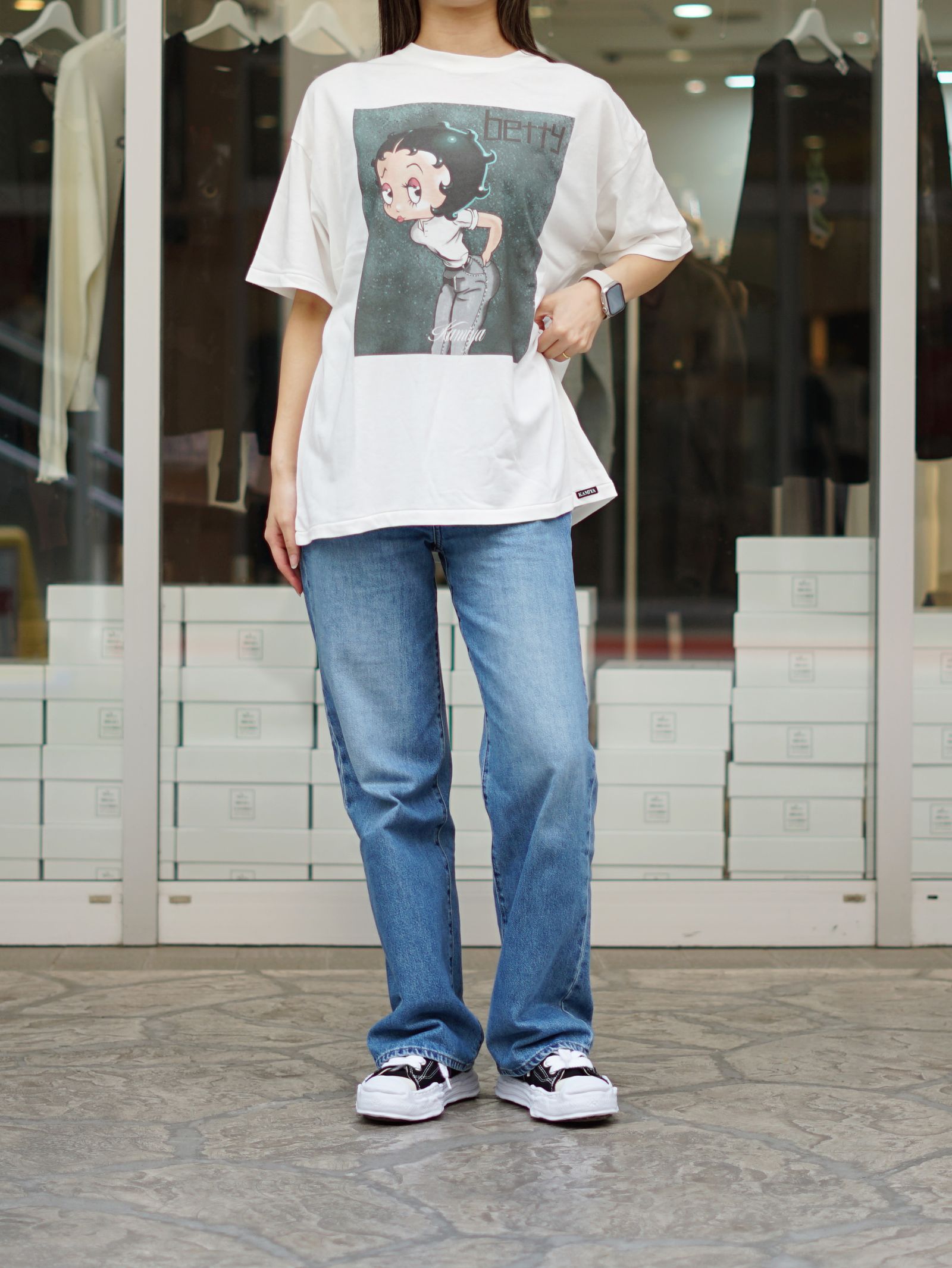 ベティコラボTシャツ - Betty Boop™ × KAMIYA "I’m coming out" T-shirt (WHITE)