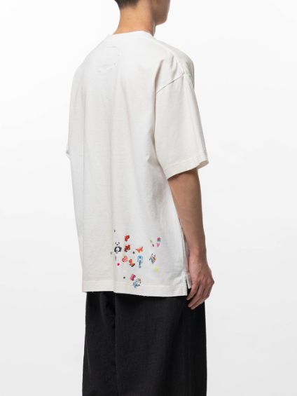 キッズステッカープリントティーシャツ - Kids Sticker Printed T-shirt （WHITE)