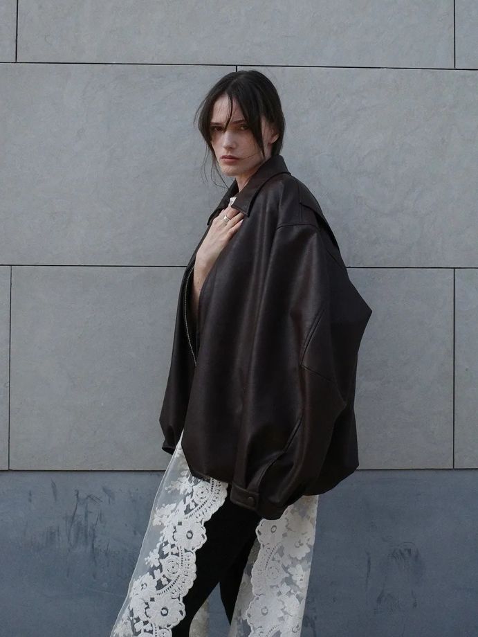 【明日発売】CLANE「FAKE LEATHER BALLOON JACKET」— 上品さとモードを兼ね備えた3色展開で登場。