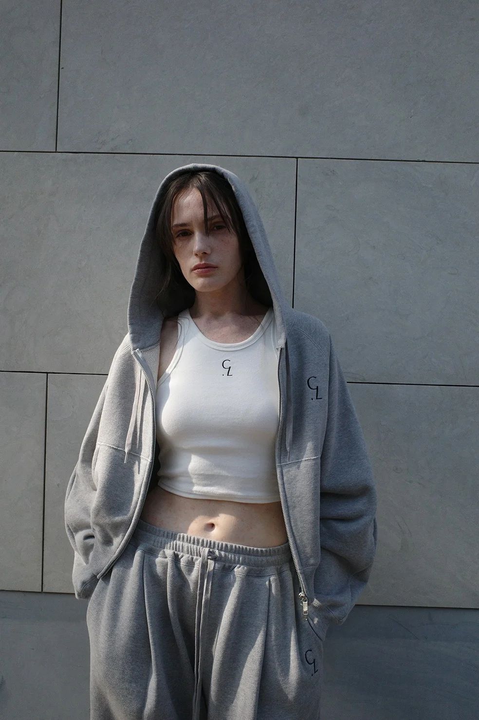 CLANE - 【3色展開】 LOGO SLIM TANK TOPS - ロゴタンクトップ
