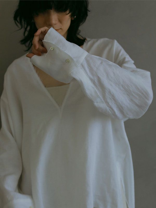 Vネックカットオフブラウス - WHITE