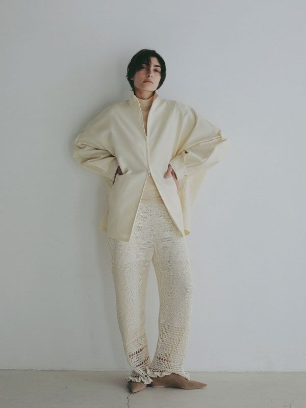 ハイネックドルマンスリーブシャツブルゾン (IVORY）