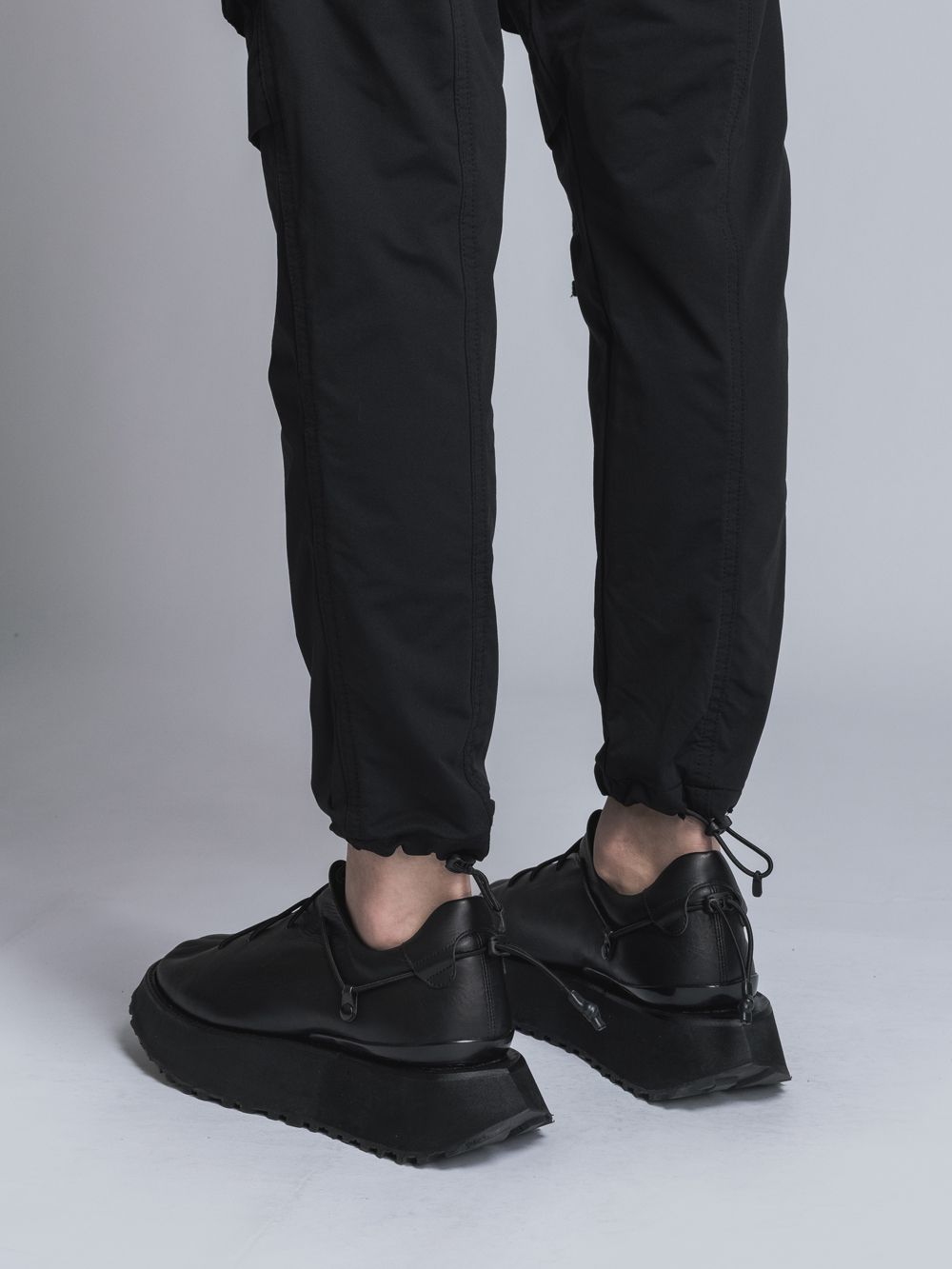 ストレッチナローカーゴパンツ  A/BLACK