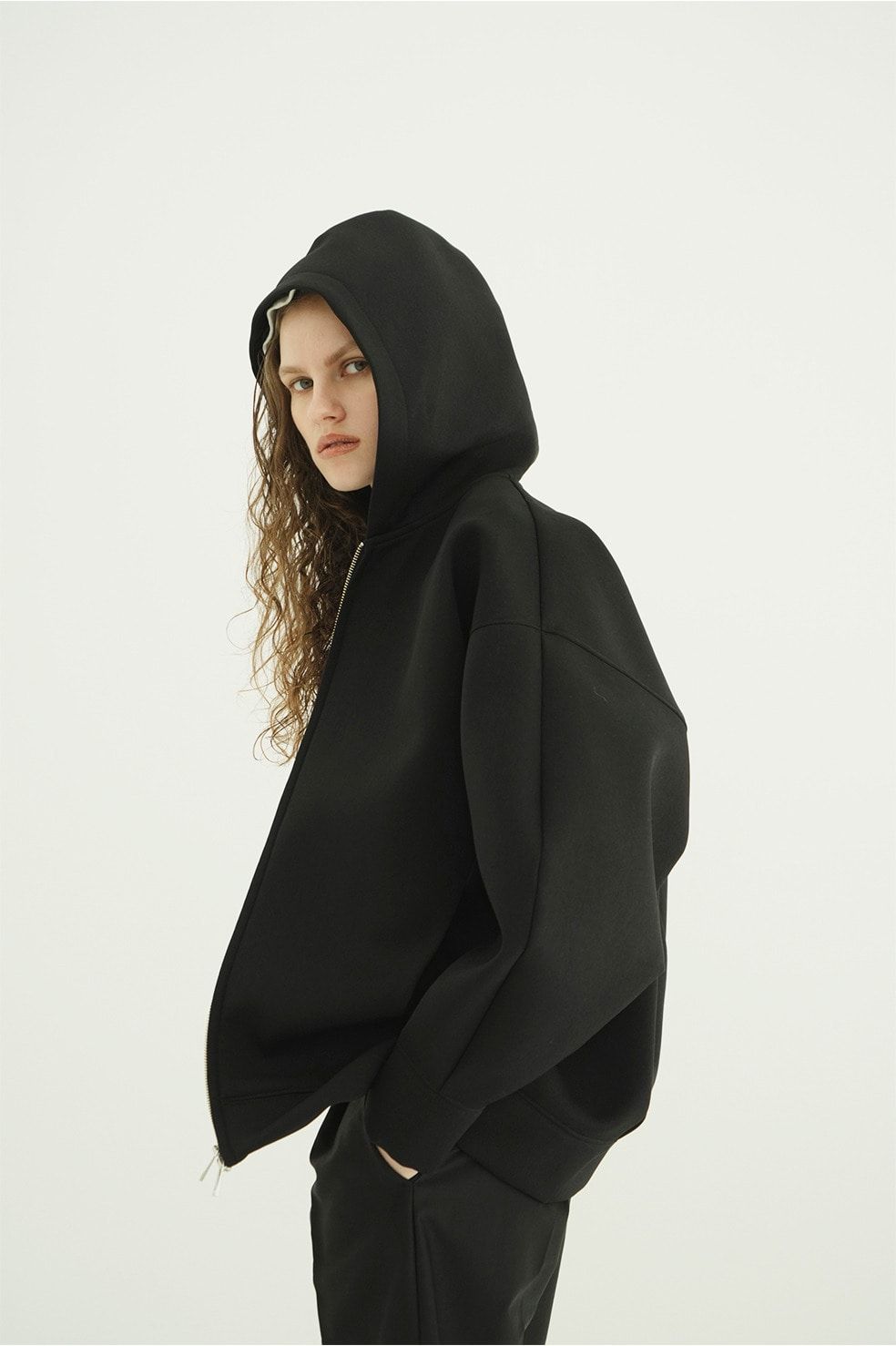 コンストラクティブボンディングフーディ -  CONSTRUCTIVE BONDING HOODIE (BLACK)