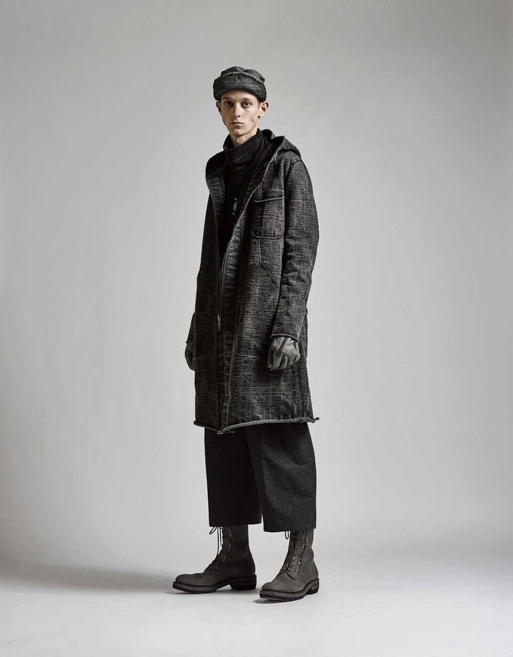 LOOK-23