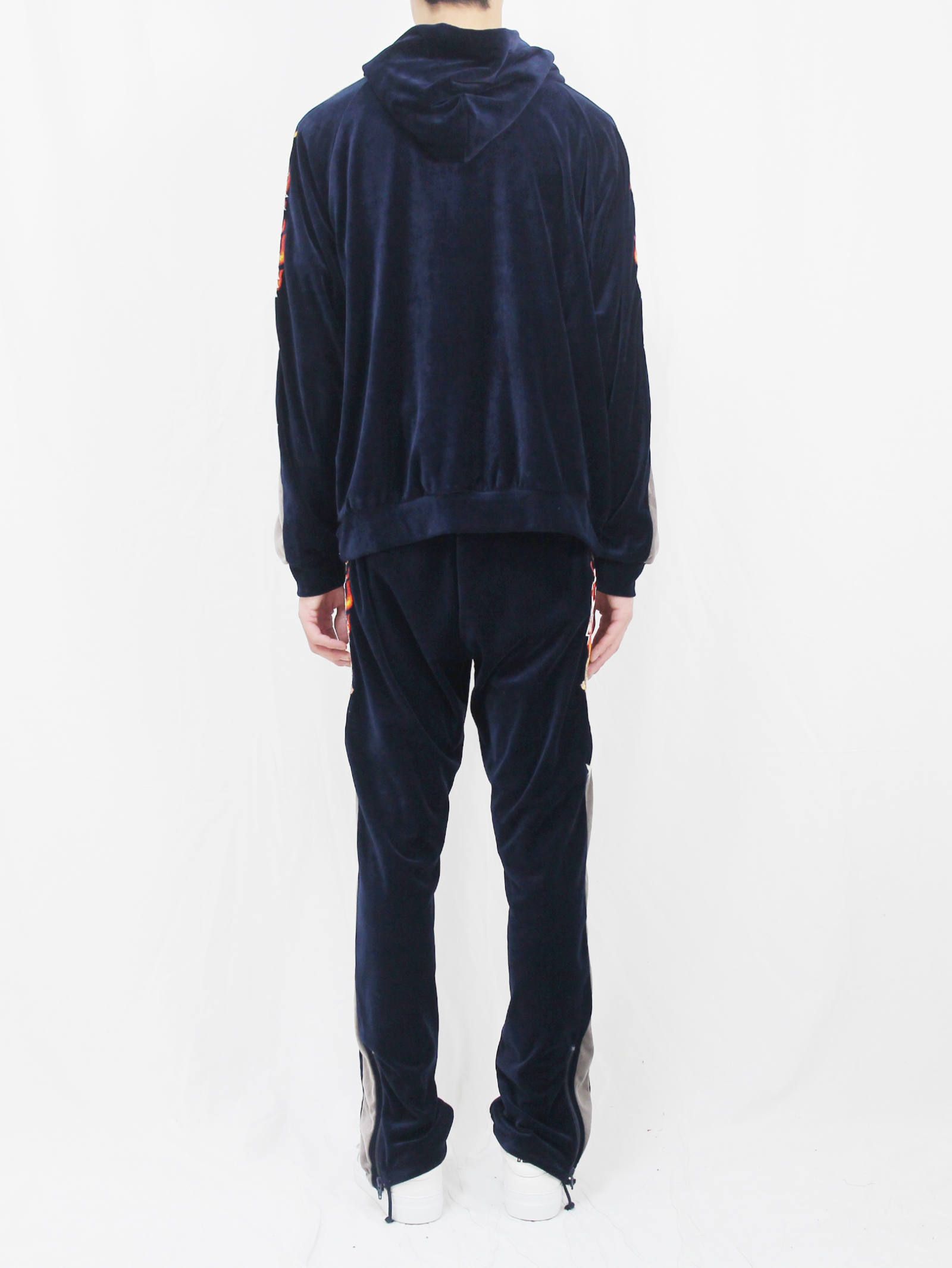 DOUBLET ‐CHAOS EMBROIDRY TRACK SET UP STYLE