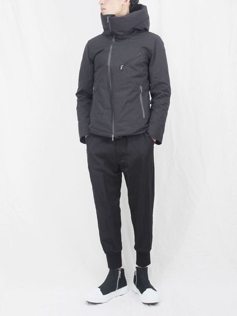 The Viridi-anne & JULIUS - High Nack Down Jacket STYLE