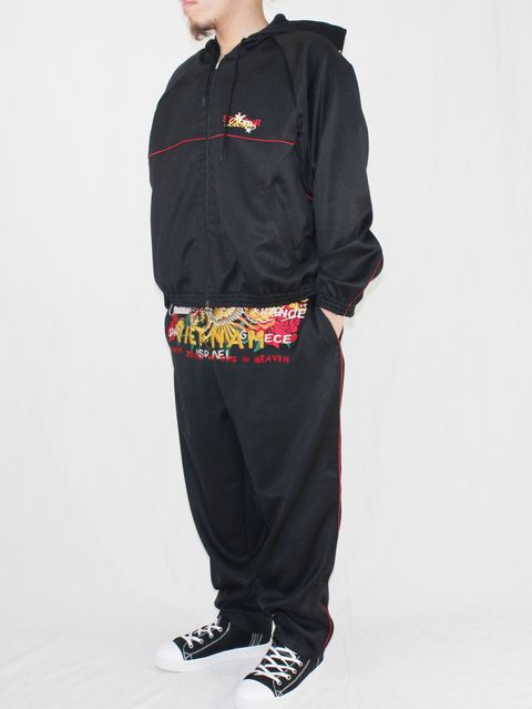DOUBLET 18SS CHAOS EMBROIDERY TRACK STYLE