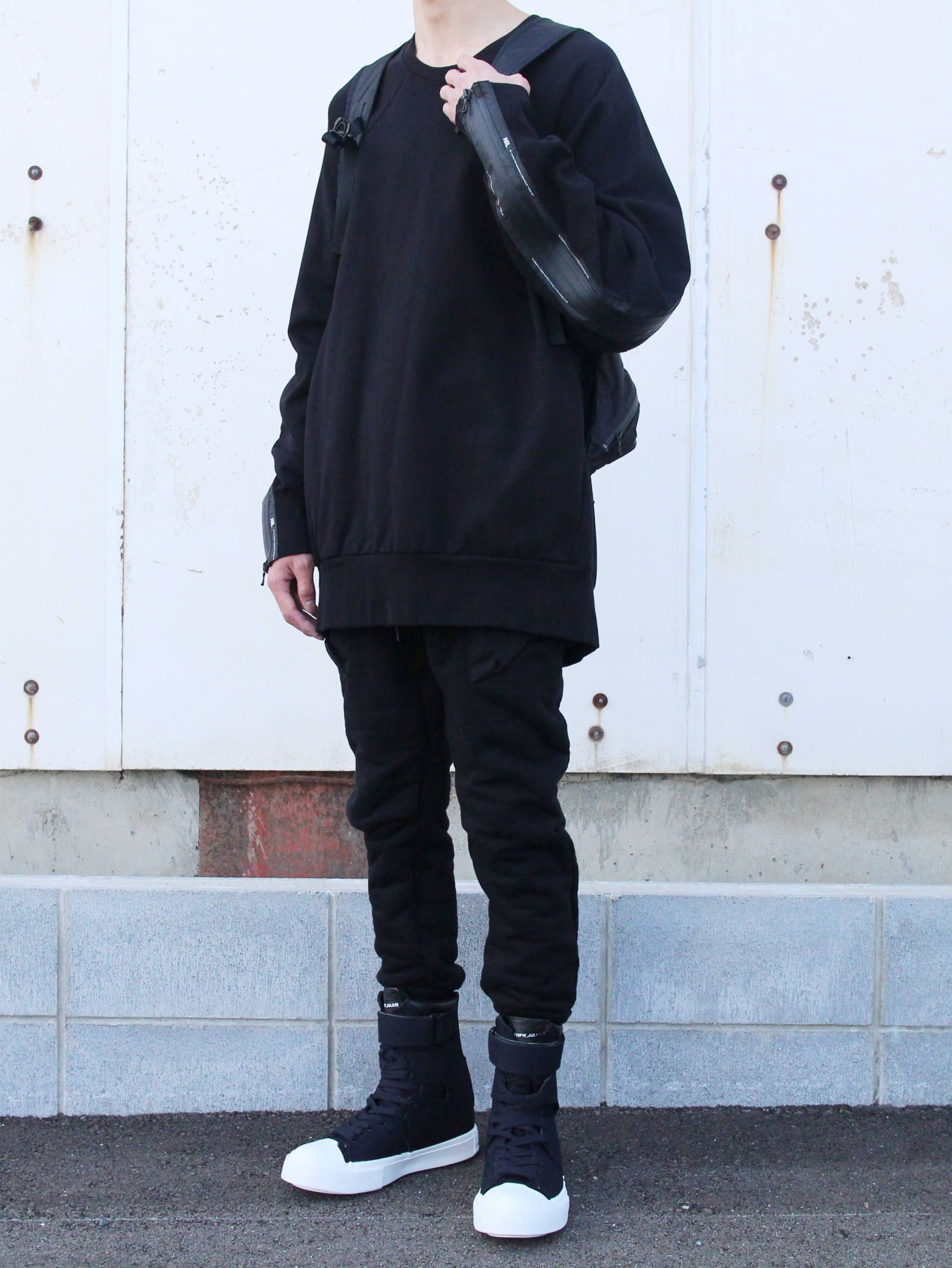 JULIUS × NILoS 秋の最新ストリートスタイル