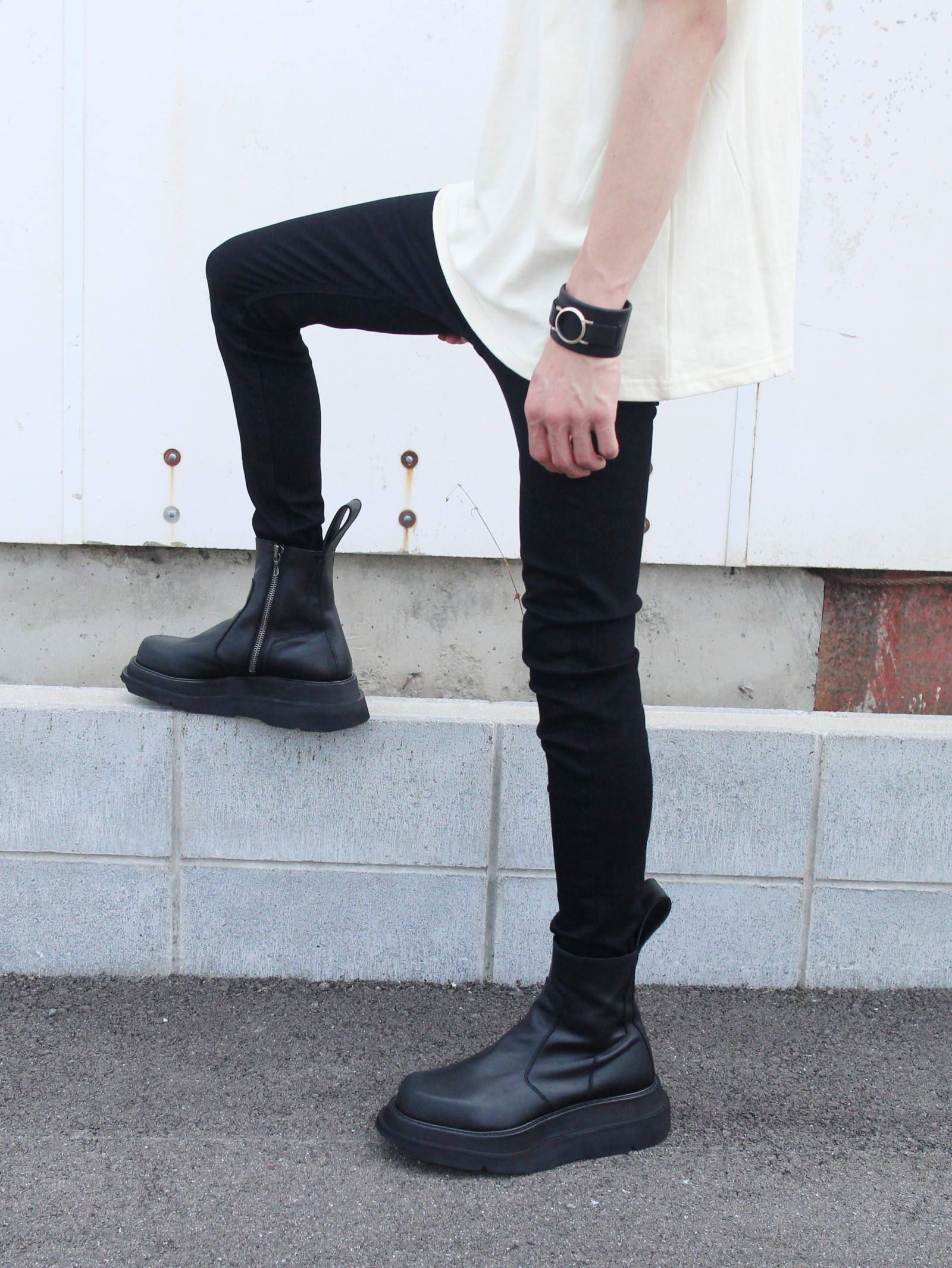 STYLE NO. 557